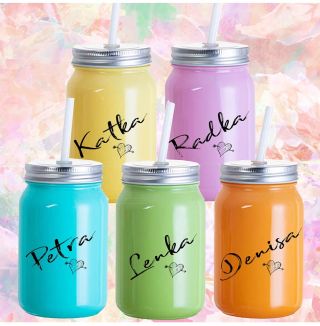 Skleněné barevné hrníčky s víčkem, brčkem a jménem dle přání. Krásné a praktické....